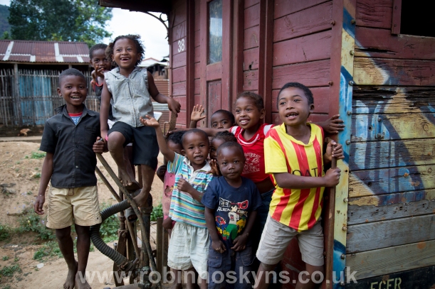 Children from the Fianarantsoa to Manakara Train